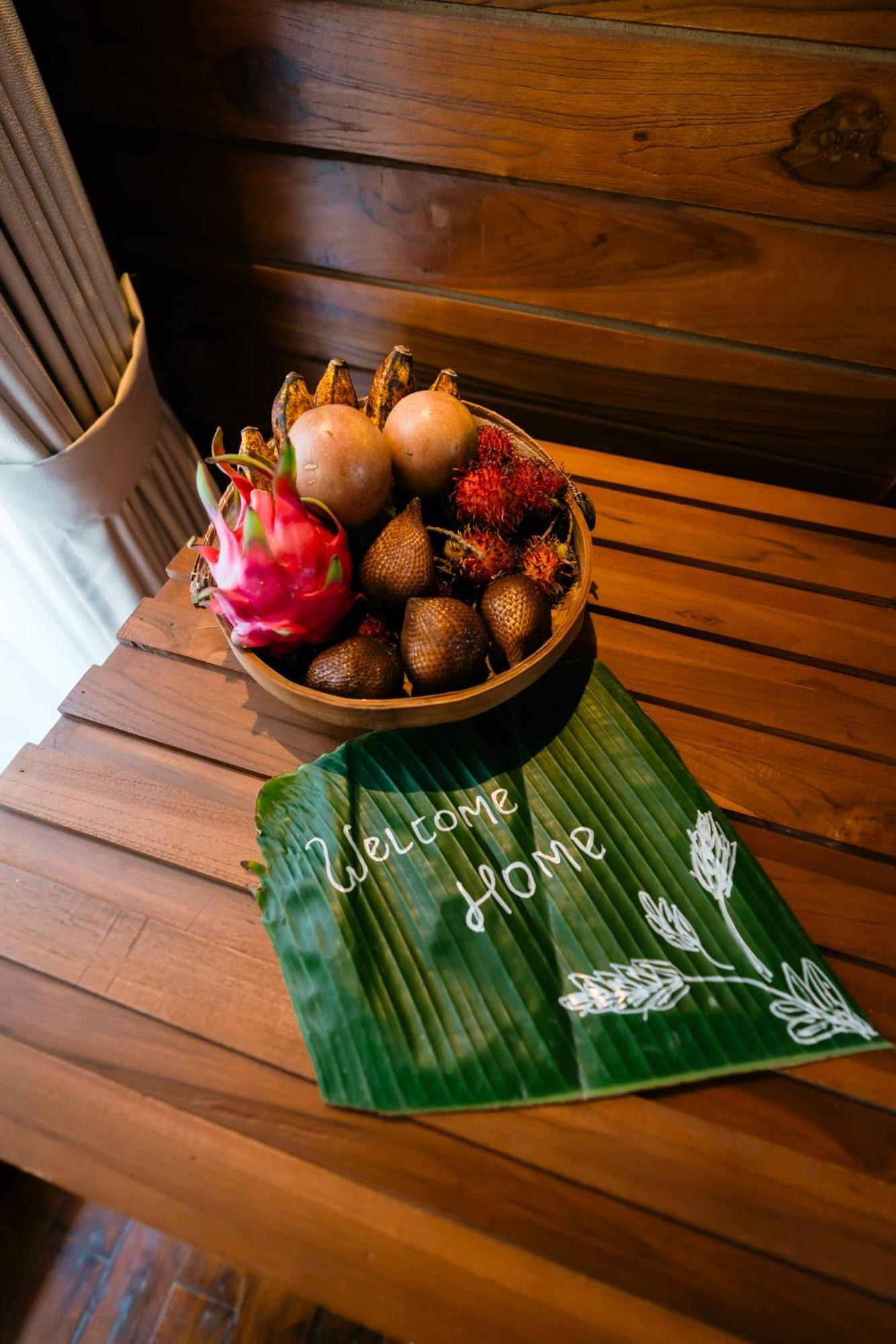 Ngesil Private Joglo & Pool Ubud Exterior foto